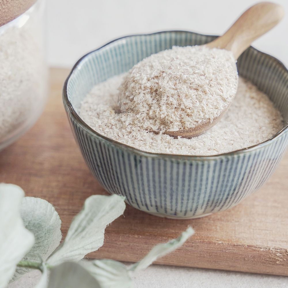 Schüssel mit Flohsamen